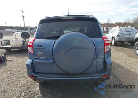 2010 Toyota Rav4 z USA, uszkodzony, nr VIN 2T3BF4DV6AW025857